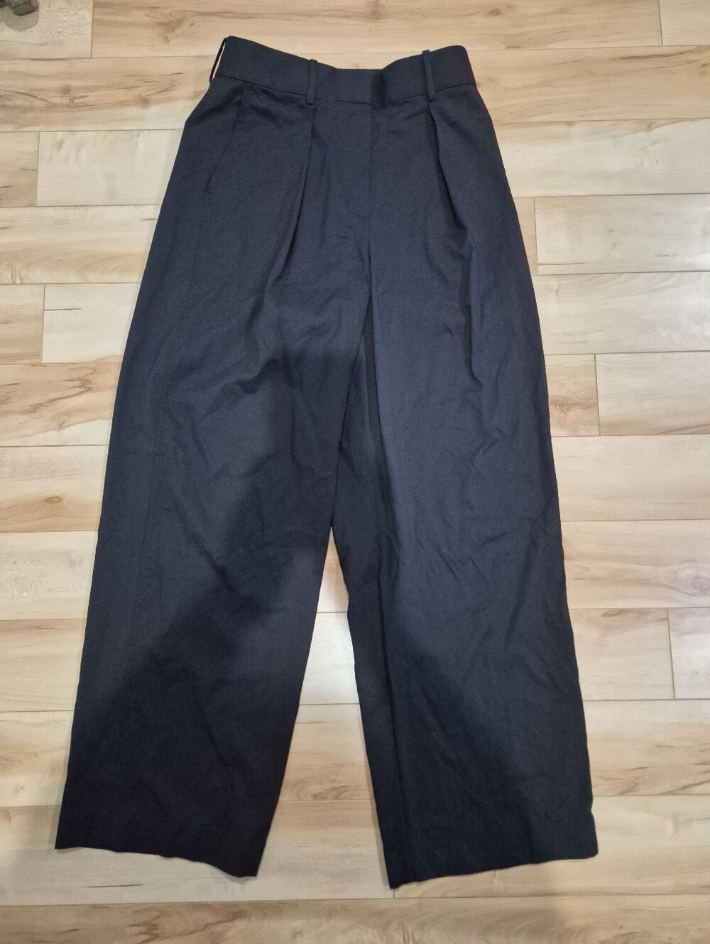 Lululemon women's size 6 black pants